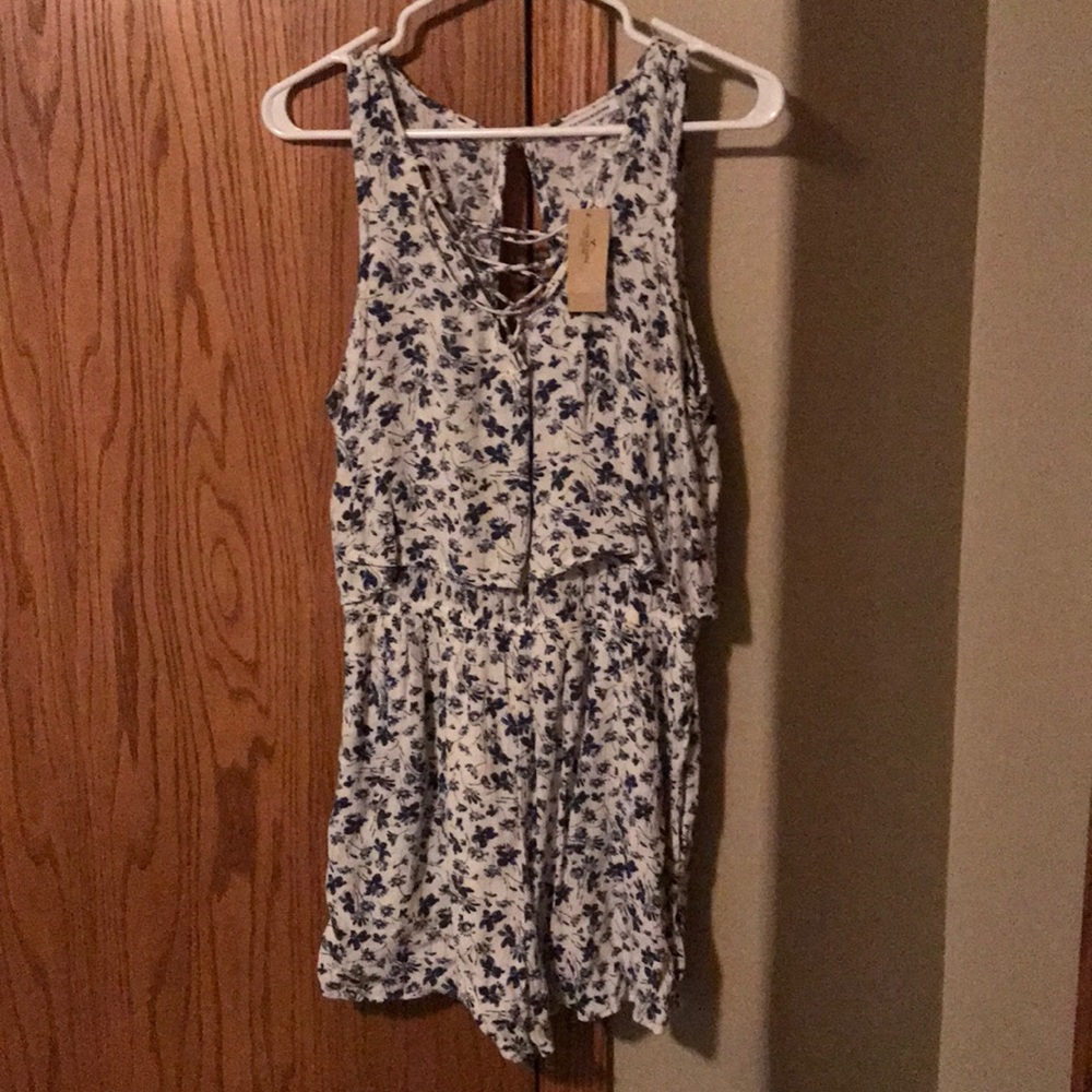 American Eagle romper Size S